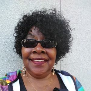 Meet your Posher, Roselind